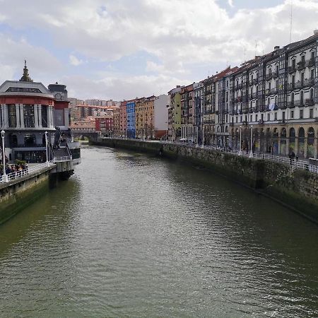Suite Bilbao Arena Con Plaza De Garaje ภายนอก รูปภาพ